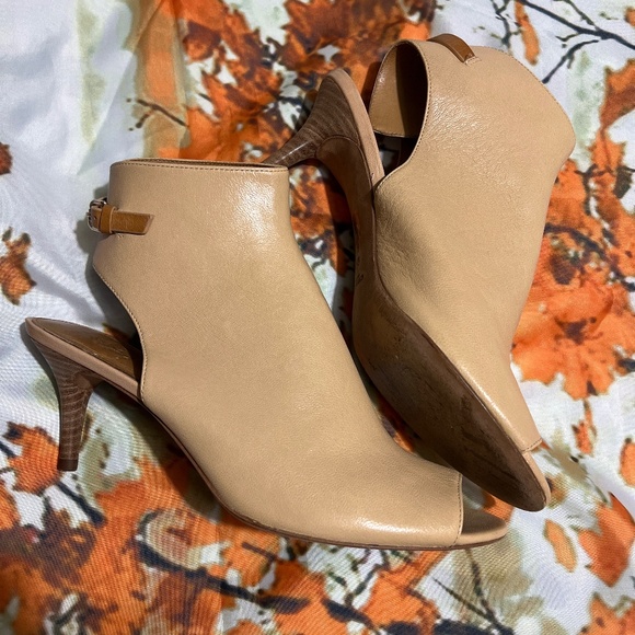 COACH Milah Open Toe Ankle Shoes -  EUC - Picture 8 of 13